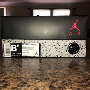 Jordan 4 Retro Laser Black Gum